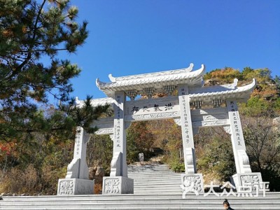 呼和浩特探秘冕宁县灵山，天门之门引发的惊叹